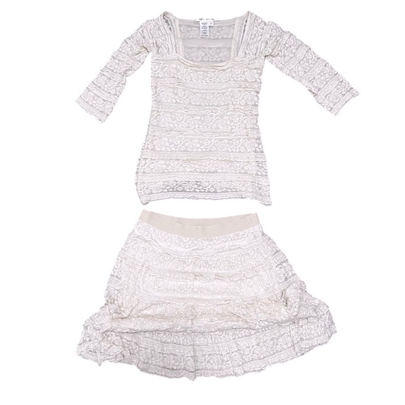 VINTAGE Max Studio Lacey Cream Blouse & Tiered Mini Skirt Set Size XS - Picture 1 of 14